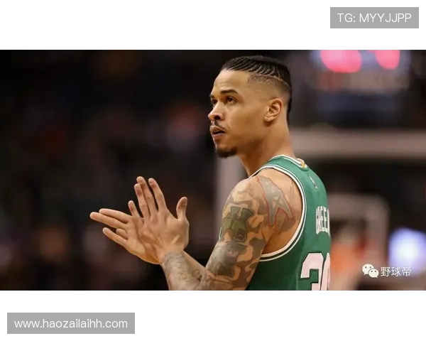 扎克拉文的篮球之路：从新秀到全明星的成长历程与挑战